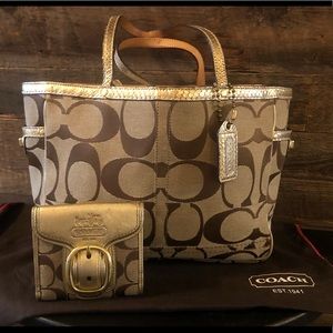 Coach signature tote and wallet